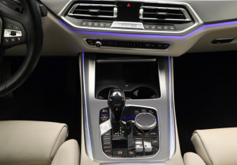 Подержанный автомобиль BMW X5 2019 года (20 фото)