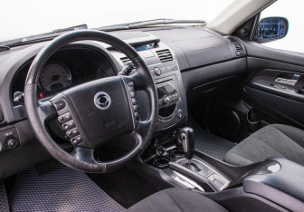 Подержанный автомобиль SsangYong Rexton 2008 года (9 фото)