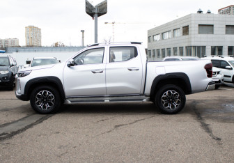 Подержанный автомобиль Changan Hunter Plus 2024 года (8 фото)