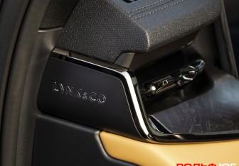 Подержанный автомобиль Lynk&Co 09 2022 года (22 фото)