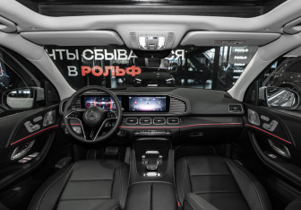 Новый Mercedes-Benz GLE 2025 (10 фото)