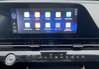 Подержанный автомобиль Omoda C5 2023 года (16 фото)