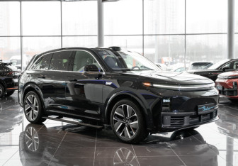 Новый LiXiang L7 2025 (4 фото)