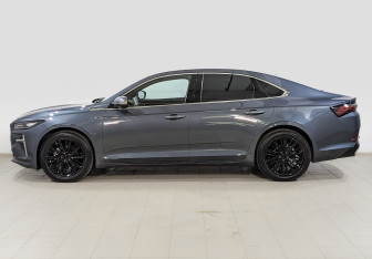 Подержанный автомобиль Geely Preface 2024 года (8 фото)