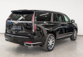 Новый Cadillac Escalade Suv 2023 (2 фото)