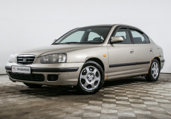 Подержанный автомобиль Hyundai Elantra Sedan 2003 года (1 фото)