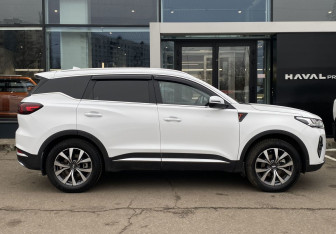 Подержанный автомобиль Chery Tiggo 7 Pro Max 2023 года (4 фото)