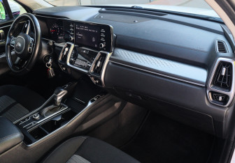 Подержанный автомобиль Kia Sorento 2021 года (7 фото)