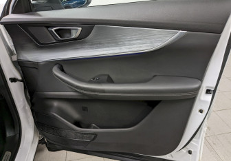 Подержанный автомобиль Chery Tiggo 7 Pro Max 2023 года (19 фото)