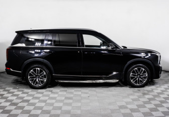 Подержанный автомобиль GAC GS8 2024 года (4 фото)