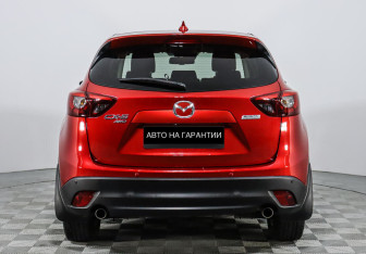 Подержанный автомобиль Mazda CX-5 2015 года (6 фото)