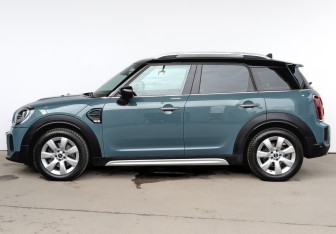 Подержанный автомобиль MINI Countryman 2021 года (8 фото)
