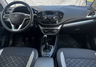 Подержанный автомобиль LADA (ВАЗ) Vesta Wagon 2019 года (9 фото)