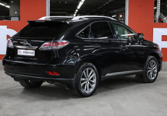Подержанный автомобиль Lexus RX 2012 года (5 фото)