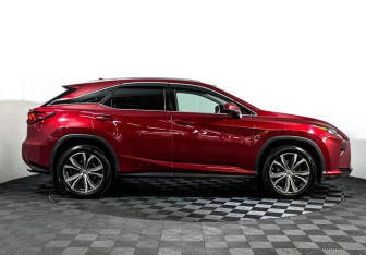 Подержанный автомобиль Lexus RX 2017 года (4 фото)