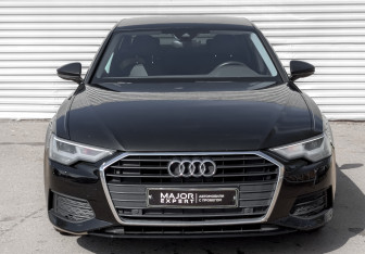 Подержанный автомобиль Audi A6 Sedan 2020 года (2 фото)