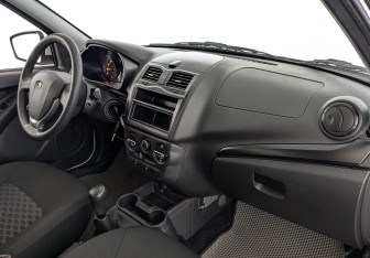 Подержанный автомобиль LADA (ВАЗ) Granta Sedan 2024 года (13 фото)