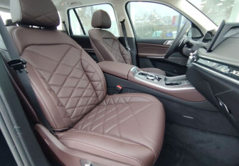 Новый BMW X5 2025 (10 фото)