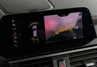 Подержанный автомобиль BMW X3 2020 года (19 фото)