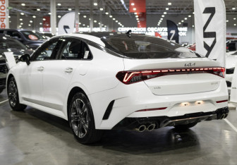 Новый Kia K5 2024 (11 фото)