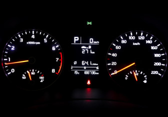 Подержанный автомобиль Kia Rio Hatchback 2021 года (12 фото)