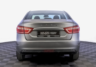 Подержанный автомобиль LADA (ВАЗ) Vesta Sedan 2020 года (6 фото)