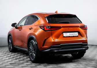 Подержанный автомобиль Lexus NX 2021 года (7 фото)