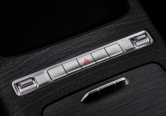 Подержанный автомобиль Geely Preface 2024 года (17 фото)