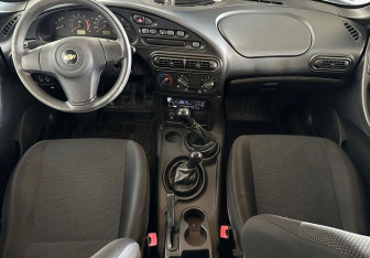 Подержанный автомобиль Chevrolet Niva 2015 года (11 фото)