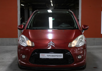 Подержанный автомобиль Citroen C3 Hatchback 2010 года (2 фото)
