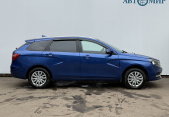 Подержанный автомобиль LADA (ВАЗ) Vesta Wagon 2021 года (4 фото)