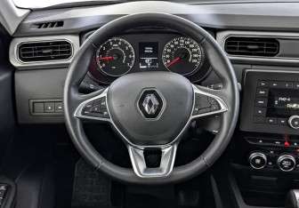 Подержанный автомобиль Renault Arkana 2021 года (22 фото)
