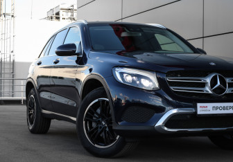 Подержанный автомобиль Mercedes-Benz GLC Coupe 2015 года (19 фото)
