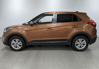 Подержанный автомобиль Hyundai Creta 2018 года (8 фото)