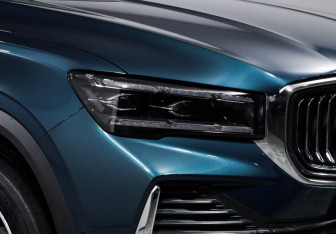 Подержанный автомобиль Geely Monjaro 2023 года (16 фото)