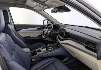 Подержанный автомобиль Haval F7 2022 года (13 фото)