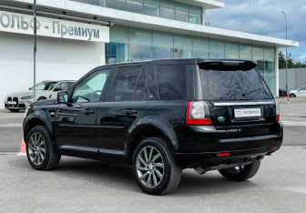 Подержанный автомобиль Land Rover Freelander 2011 года (7 фото)