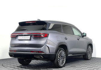 Подержанный автомобиль Soueast S09 2024 года (5 фото)