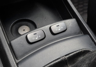 Подержанный автомобиль SsangYong Actyon 2013 года (16 фото)