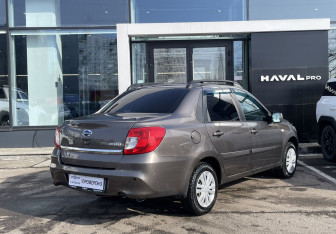 Подержанный автомобиль Datsun on-DO 2017 года (5 фото)