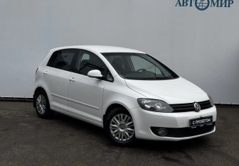 Подержанный автомобиль Volkswagen Golf Plus 2011 года (3 фото)
