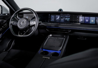 Подержанный автомобиль Voyah Free 2025 года (11 фото)