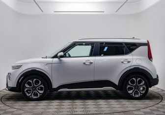 Подержанный автомобиль Kia Soul 2020 года (2 фото)