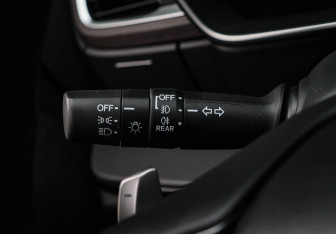 Подержанный автомобиль Honda Odyssey Minivan 2024 года (17 фото)