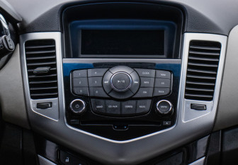 Подержанный автомобиль Chevrolet Cruze Hatchback 2012 года (14 фото)