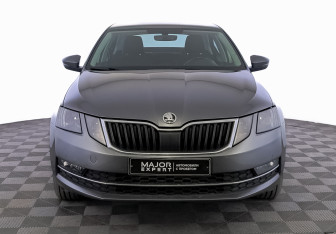 Подержанный автомобиль Skoda Octavia Liftback 2018 года (2 фото)