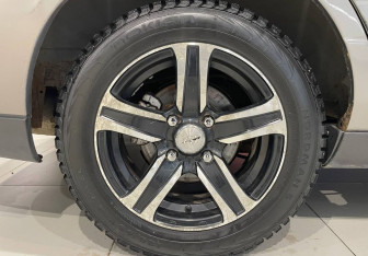 Подержанный автомобиль Nissan Primera Wagon 2001 года (18 фото)