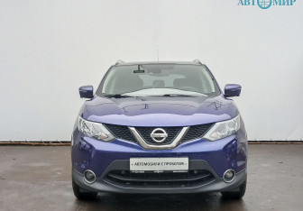 Подержанный автомобиль Nissan Qashqai 2016 года (2 фото)