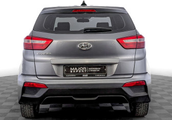 Подержанный автомобиль Hyundai Creta 2017 года (6 фото)