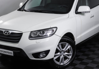 Подержанный автомобиль Hyundai Santa Fe 2010 года (22 фото)